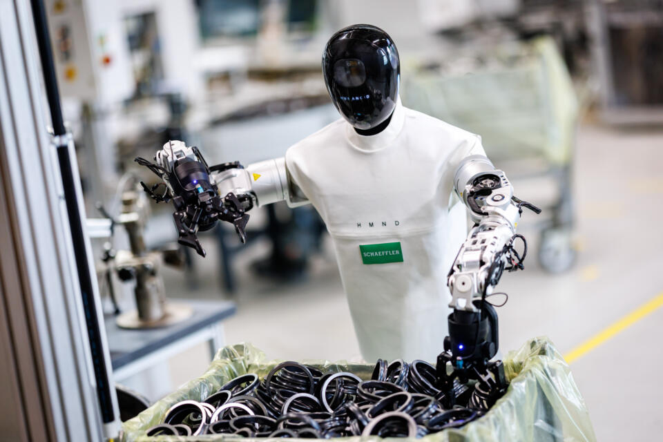 Schaeffler und Humanoid schließen strategische Technologiepartnerschaft