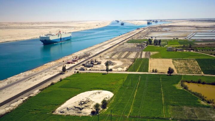 ... the Suez Canal (17,000) ...
