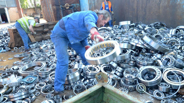 In raids, countless illegal copies of Schaeffler’s products are found and confis ...
