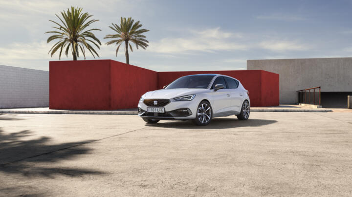 Er braucht weder Benzin noch Diesel und auch kein Strom: Der Seat Leon TGI fährt ...