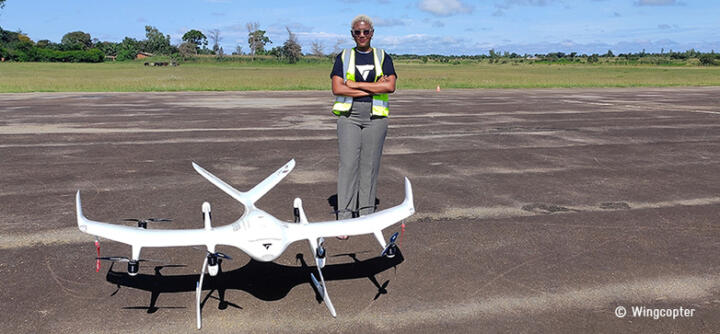 Gemeinsam mit UNICEF und dem Luftfahrtunternehmen Wingcopter setzt die GIZ das P ...