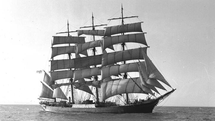 Will sailing freighters make a comeback?